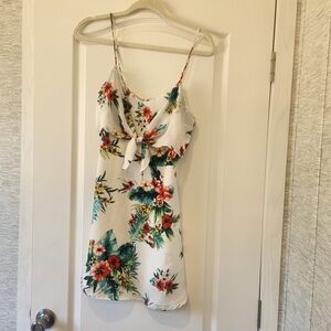 Lush White Floral Mini Dress Size M Euc